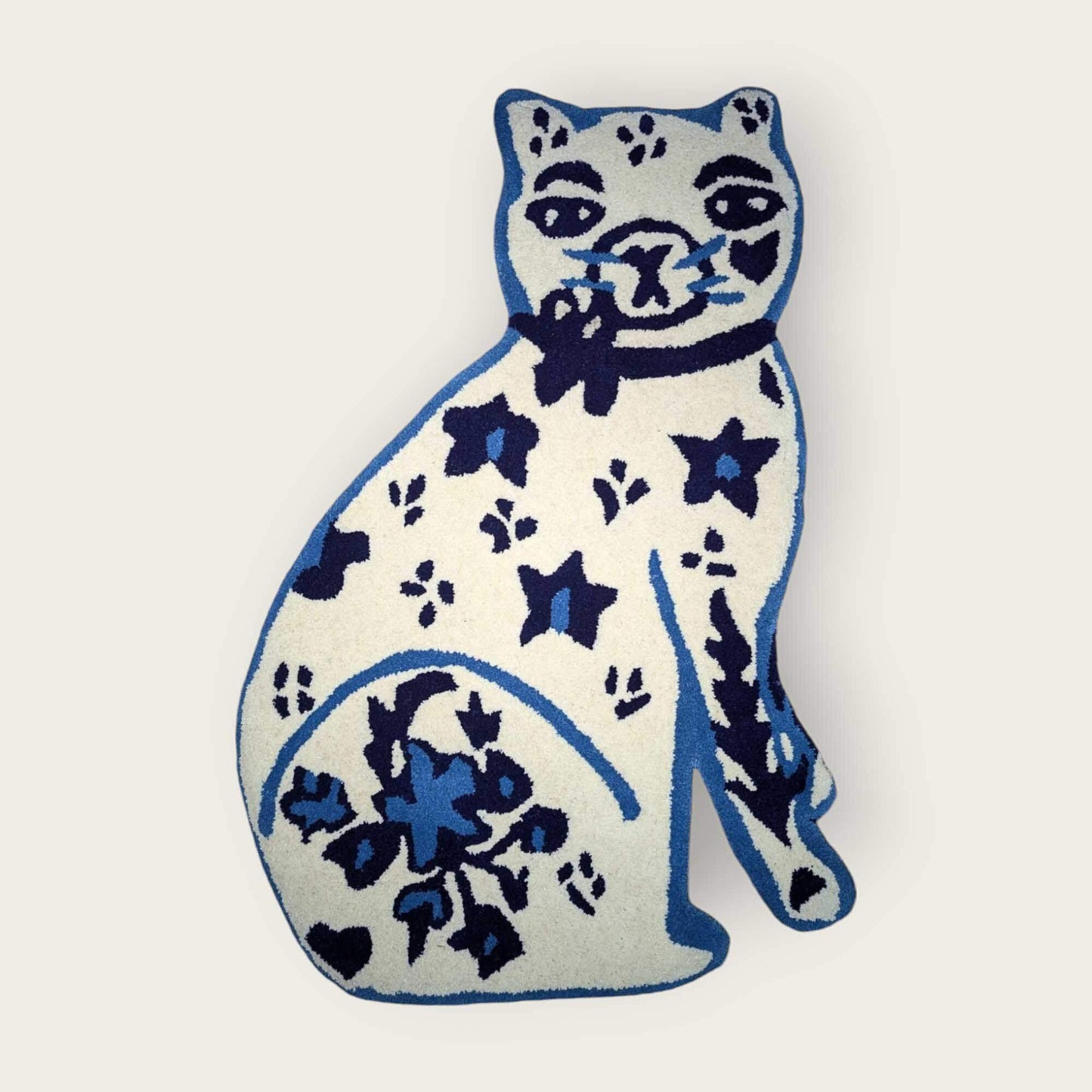 Large Hand-Tufted Blue And White Cat Wool Rug image 1