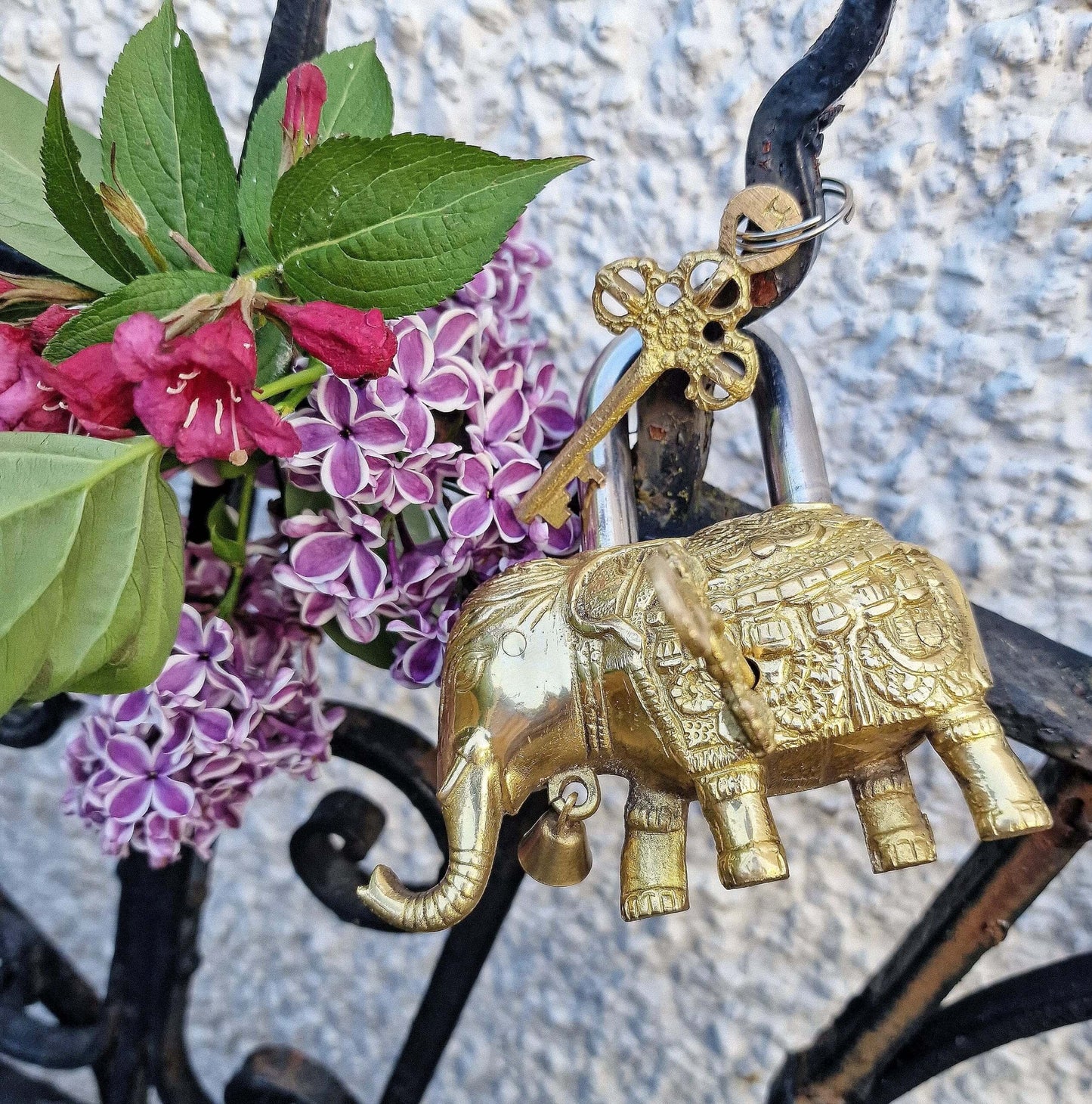 Brass Elephant Padlock with Ornate Keys image 2