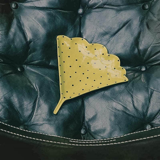 Green Dotted Leaf Plate image 1