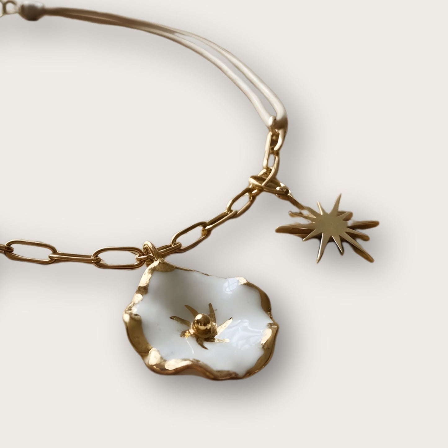 Nach White Dryad Flower Handcrafted Bracelet