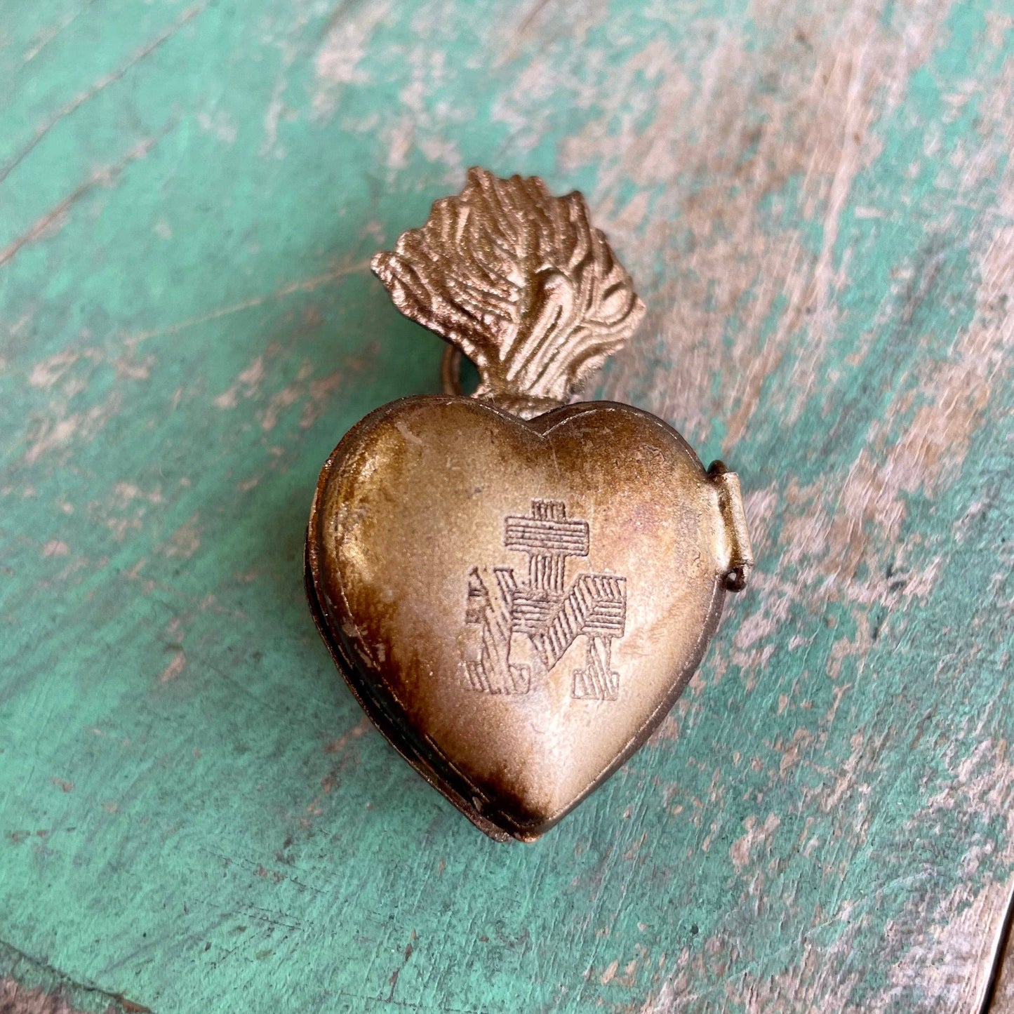 Mini Sacred Heart Locket Ornament, Gold Tin
