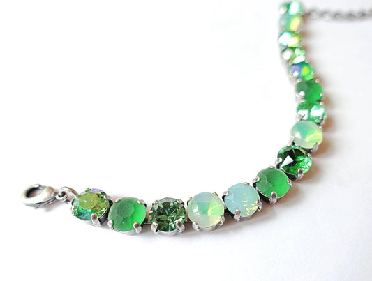 Vintage Green Bohemia Glass Stones Bracelet - 60s Style