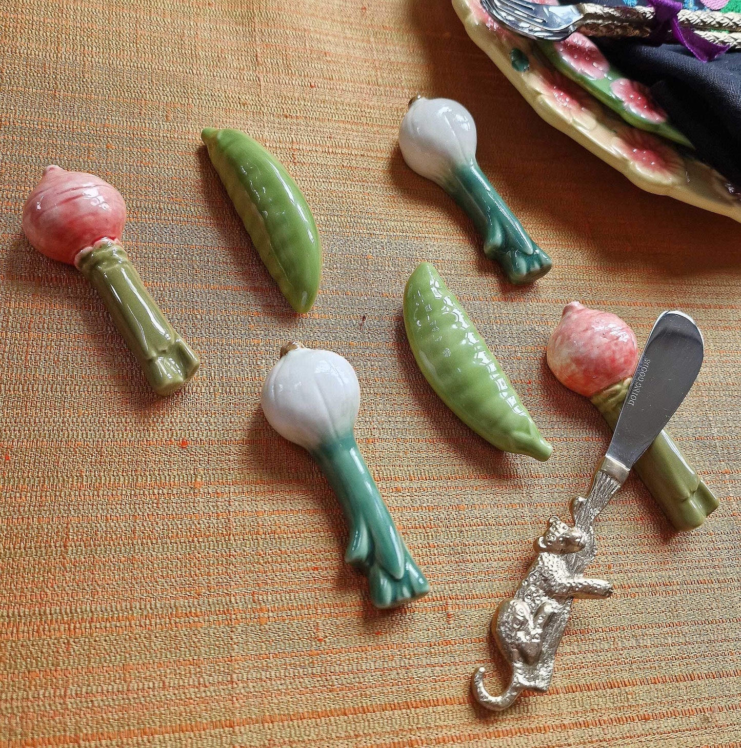 Set of Three Ceramic Vegetable Cutlery Holders image 3