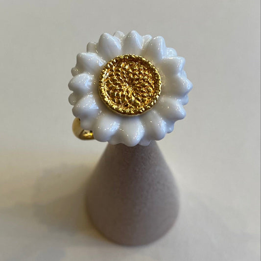Nach Handmade, Adjustable Daisy Ring
