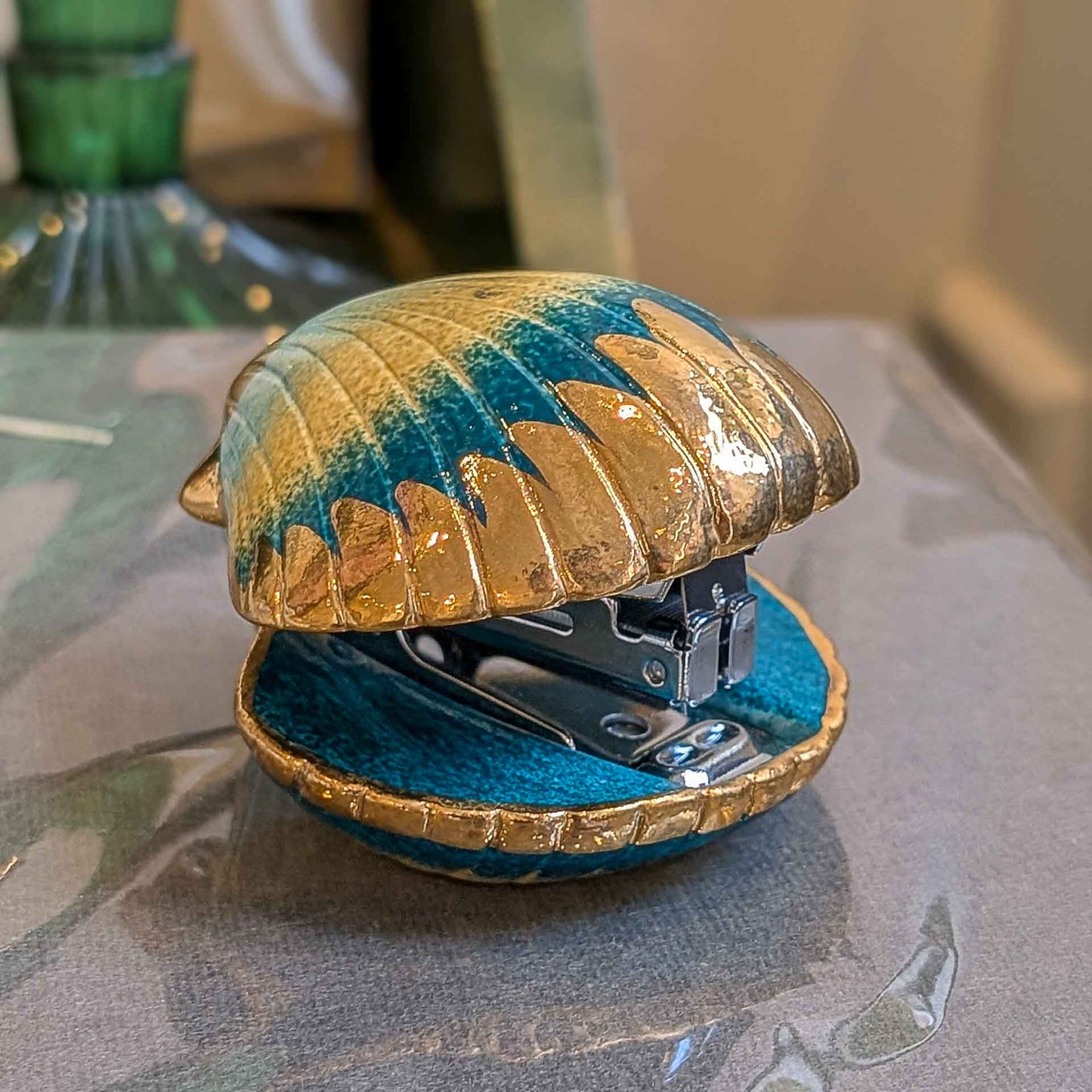 Nach Handpainted Porcelain Shell Stapler