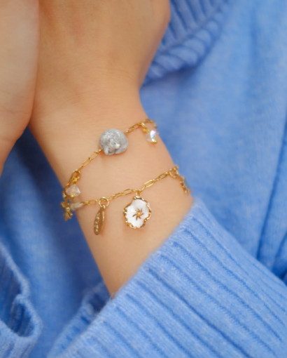 Nach White Dryad Flower Handcrafted Bracelet