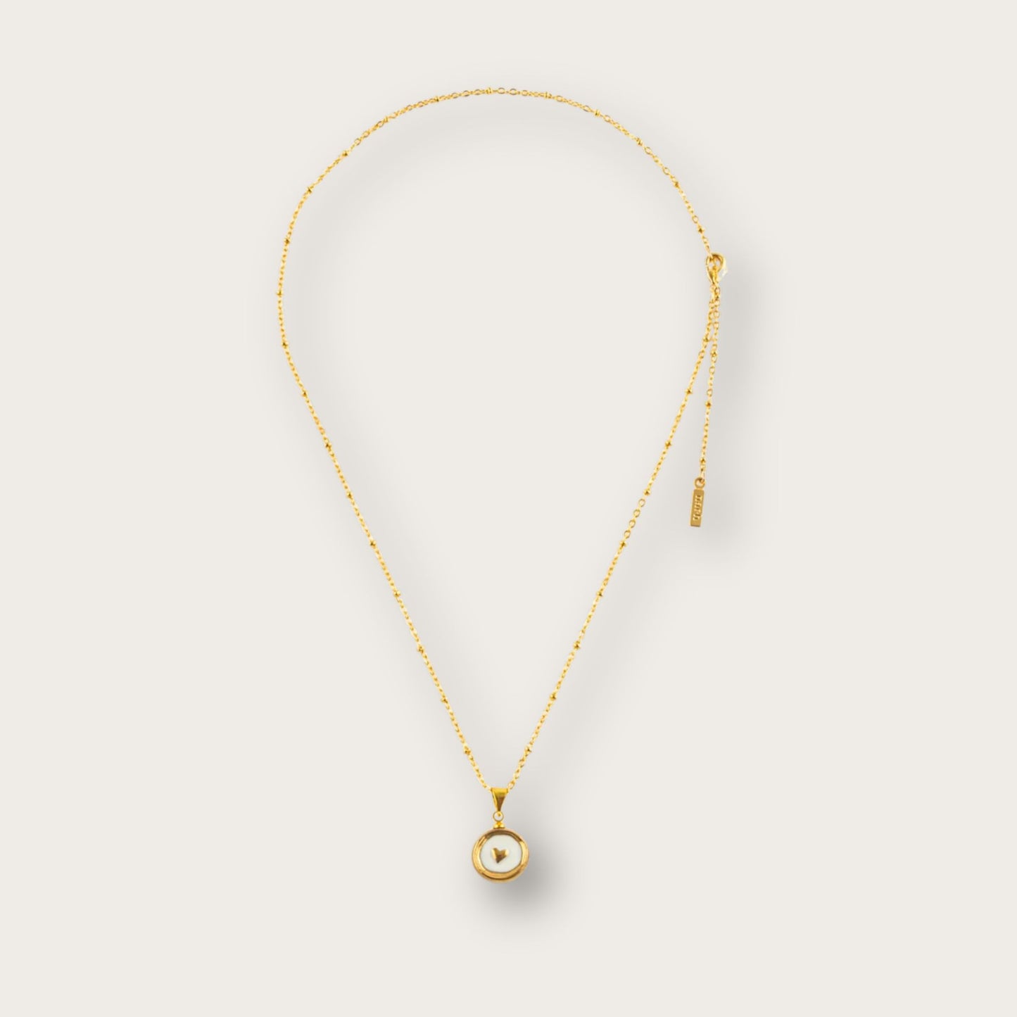 Nach "Mon Amour" Necklace - Words of Love