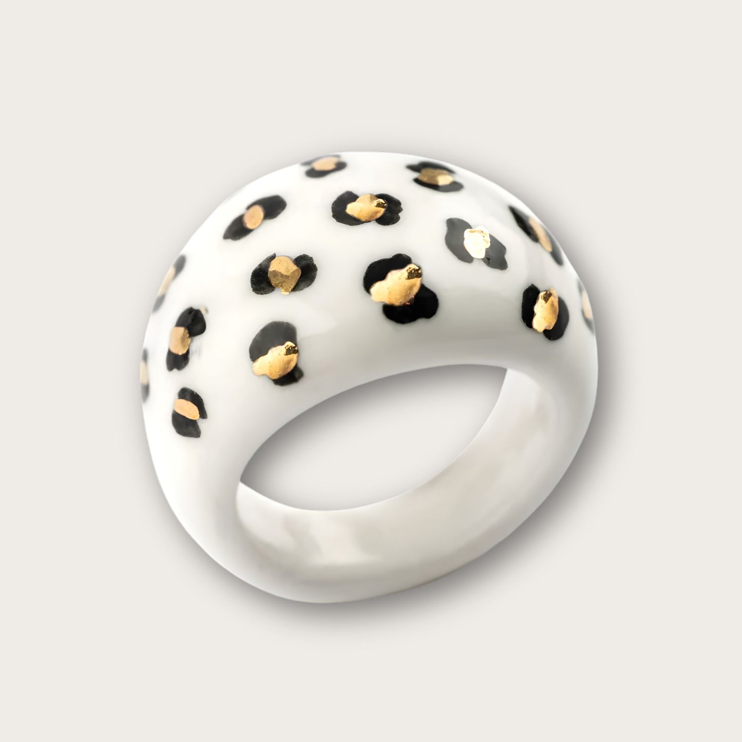 Nach White Leopard Print Porcelain Ring
