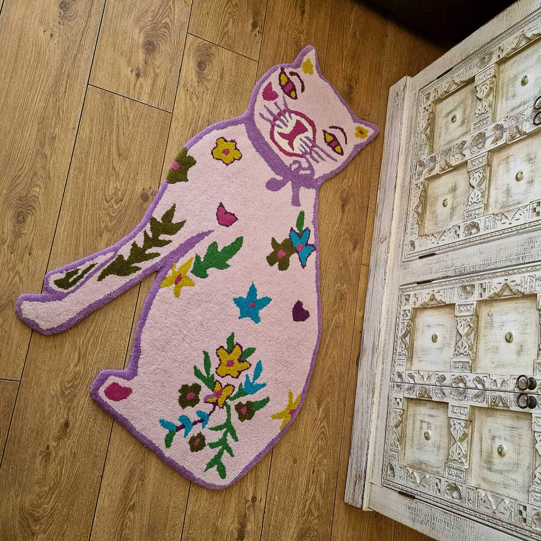 Large Hand-Tufted Floral Pink Cat Rug image 1