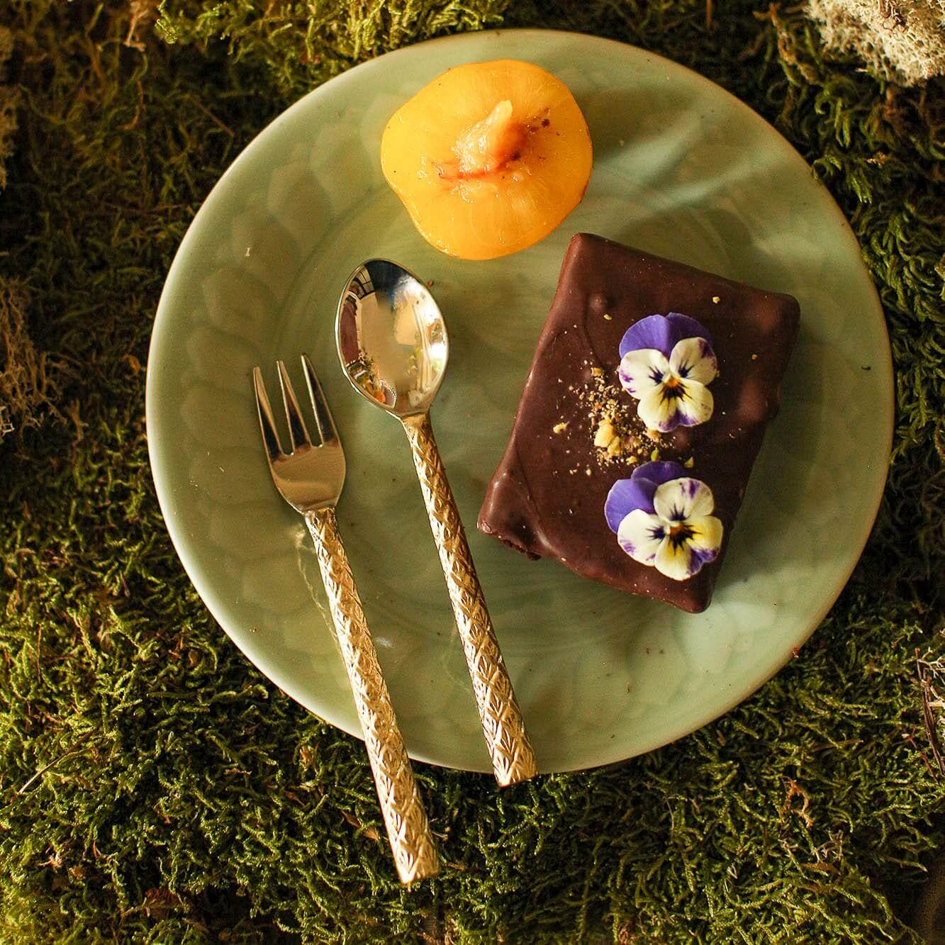 Doing Goods Chameli Dessert Set image 3