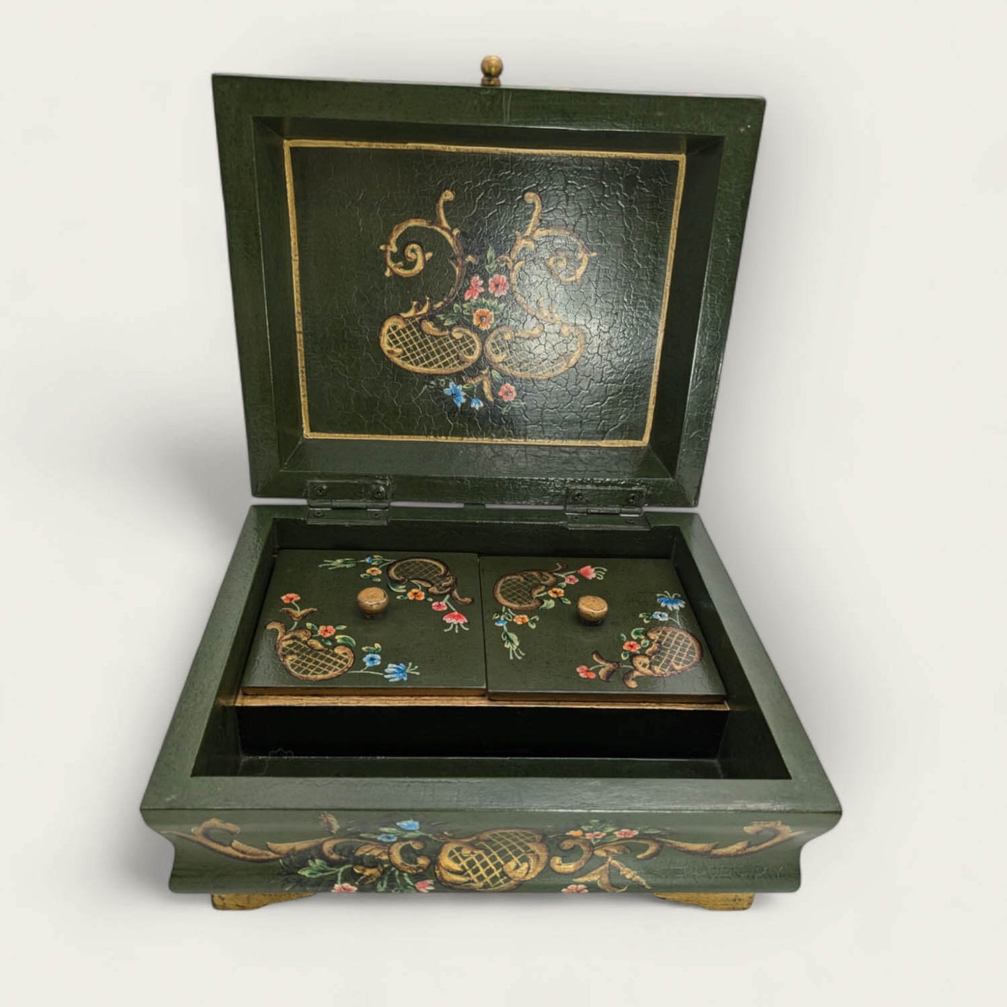 Handpainted Green Folk Art Wooden Jewellery Box image 4