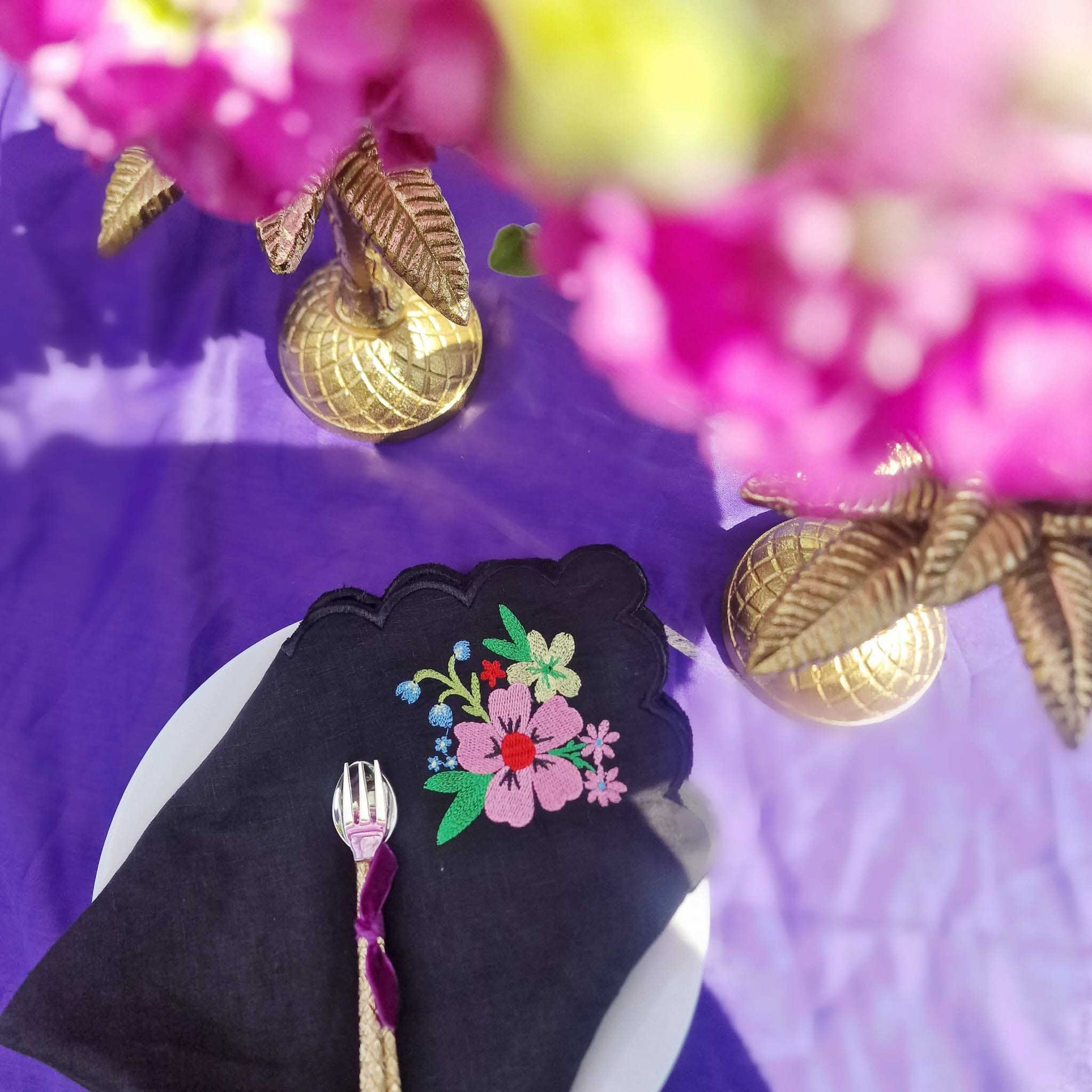 Set of Four Black Embroidered Scallop Edged Napkins image 0