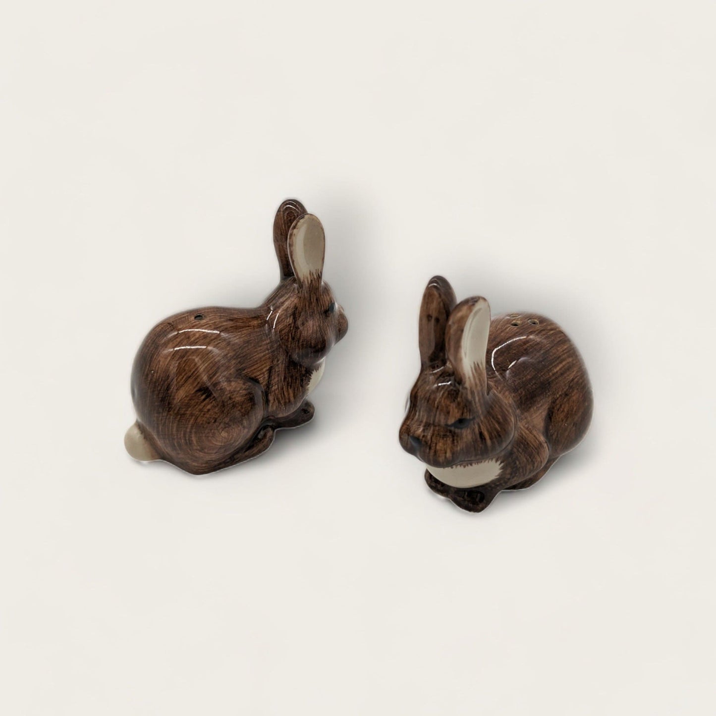 Quail Ceramic Bunnies Salt and Pepper Set image 4